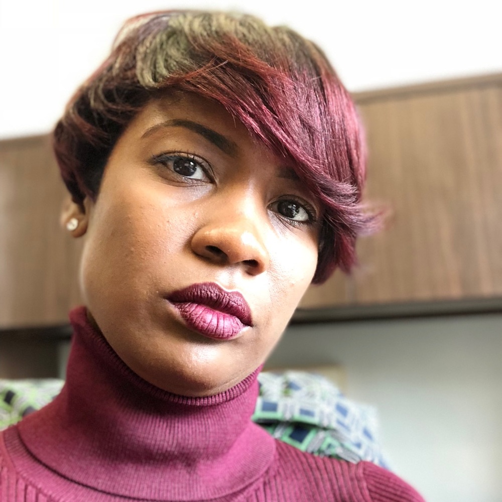Meet your Posher, Lanitrah
